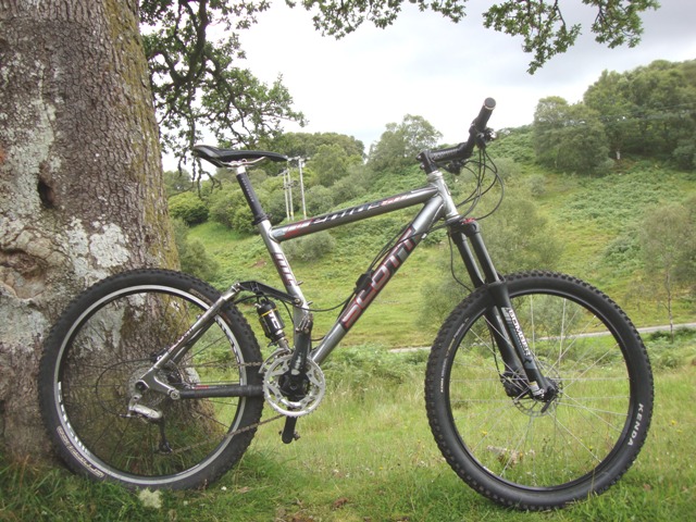 Scott Genius MC 50 mountain bike for sale